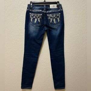 Miss Me “Hailey” Skinny Jeans Size 26 M3457S | Feather Embellished Pockets